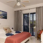 Lägenhet 105 Kings Palace - Fabulous 2 Bed, 2 Bath, Large Patio With Garden - Sea Views *