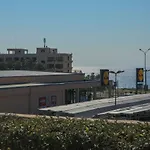 Lägenhet 105 Kings Palace - Fabulous 2 Bed, 2 Bath, Large Patio With Garden - Sea Views Paphos