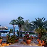Apartment 105 Kings Palace - Fabulous 2 Bed, 2 Bath, Large Patio With Garden - Sea Views Paphos