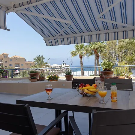 公寓 105 Kings Palace - Fabulous 2 Bed, 2 Bath, Large Patio With Garden - Sea Views Paphos