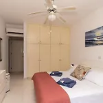 105 Kings Palace - Fabulous 2 Bed, 2 Bath, Large Patio With Garden - Sea Views