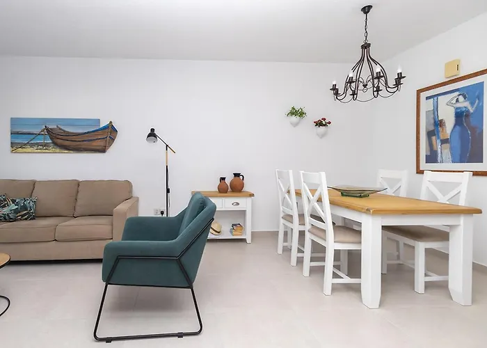 105 Kings Palace - Fabulous 2 Bed, 2 Bath, Large Patio With Garden - Sea Views アパート