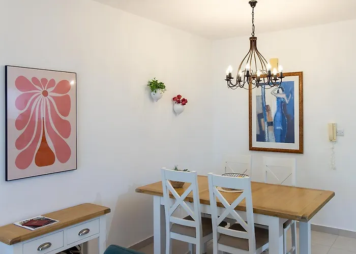 105 Kings Palace - Fabulous 2 Bed, 2 Bath, Large Patio With Garden - Sea Views アパート *