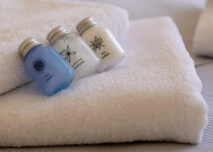 105 Kings Palace - Fabulous 2 Bed, 2 Bath, Large Patio With Garden - Sea Views アパート パ フォス